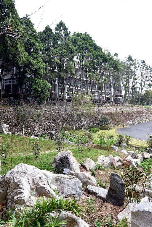 Sun Moon Lake Bamboo Rock Garden Yuchi Exterior foto