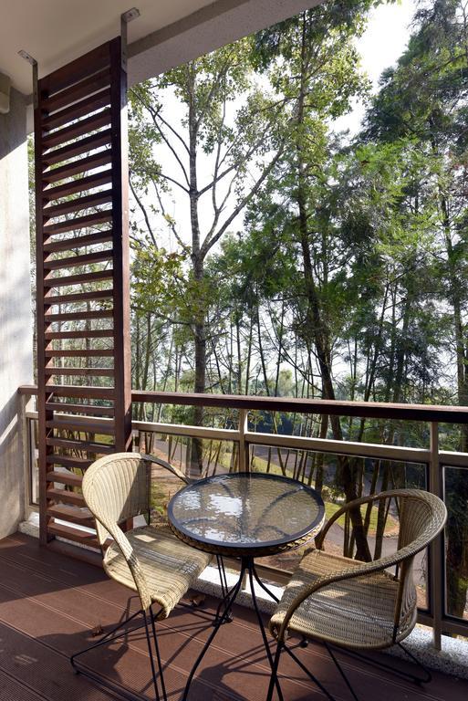 Sun Moon Lake Bamboo Rock Garden Yuchi Exterior foto